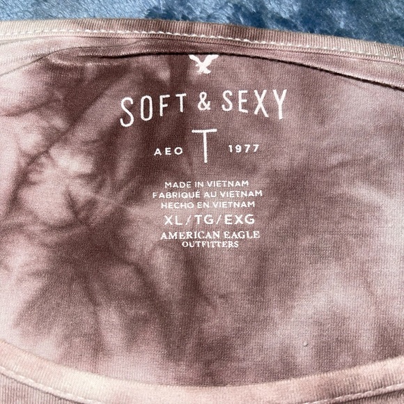 Women’s American eagle top - Picture 2 of 2